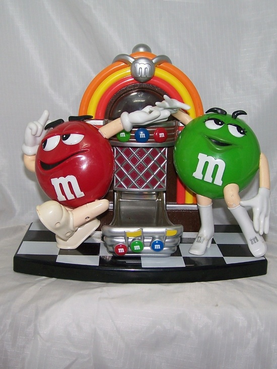 M&M'S Other - M&M's Rock n' Roll Cafe Jukebox candy dispenser